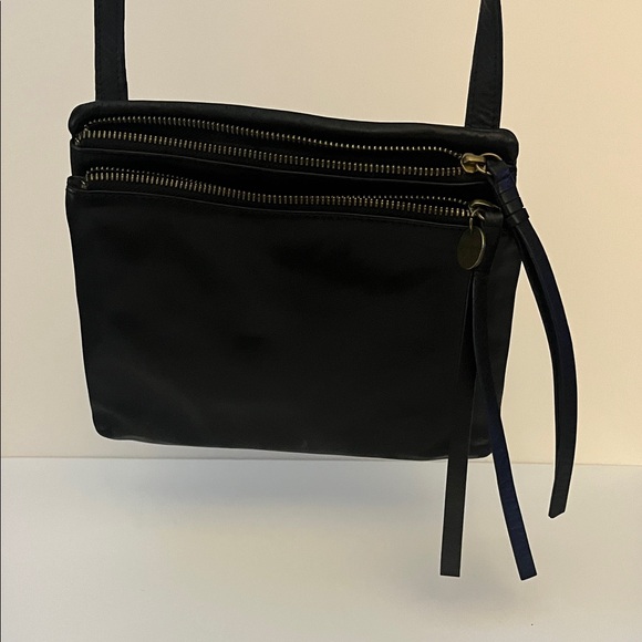 Lucky Brand Black Crossbody Bag - Picture 2 of 5